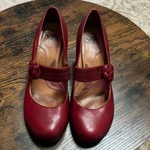 Red Sofft leather round toe heels